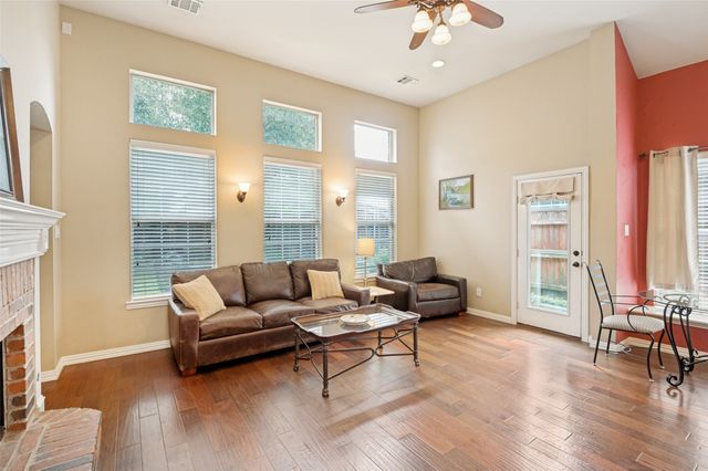 2040 Saint Anne Drive, Allen, TX 75013