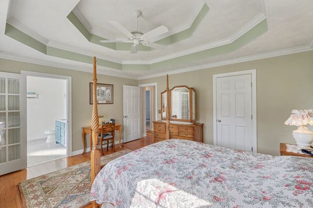 1002 Roland Ct, Cottontown, TN 37048