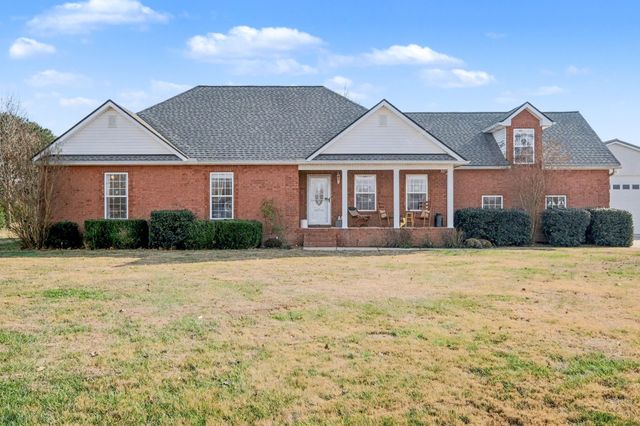 1002 Roland Ct, Cottontown, TN 37048