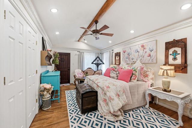 4000 Pecan Lane, Benbrook, TX 76116