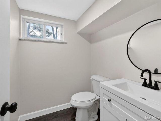 131 Romine Circle, Ballwin, MO 63011