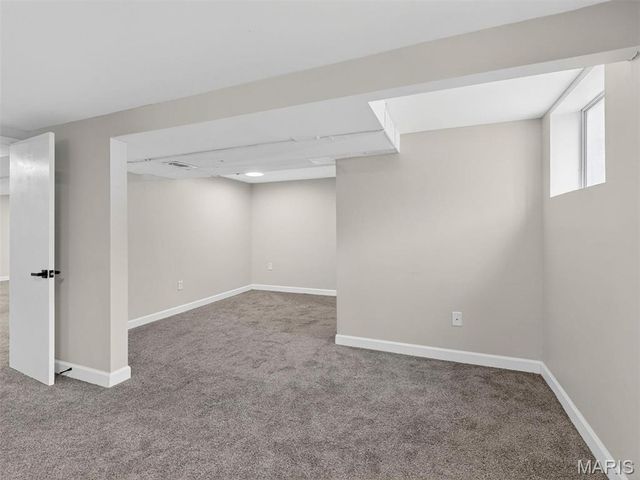 131 Romine Circle, Ballwin, MO 63011