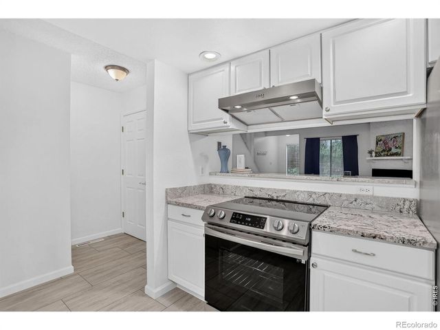 2996 Shady Hollow W, Boulder, CO 80304