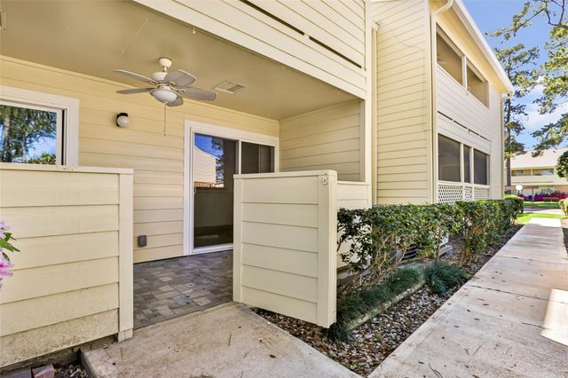 14515 Wunderlich Drive 207, Houston, TX 77069