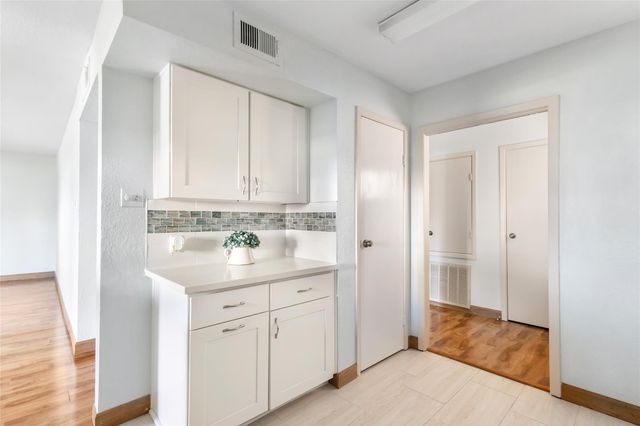 14515 Wunderlich Drive 207, Houston, TX 77069