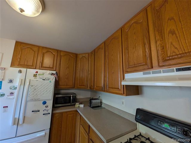 43715 Donley Drive, Sterling Heights, MI 48314