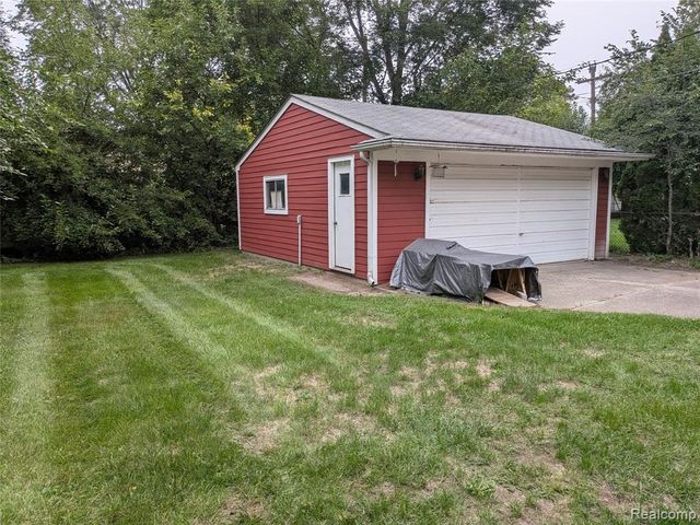43715 Donley Drive, Sterling Heights, MI 48314