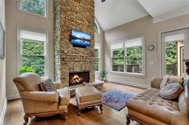 121 Estates At The Lake Drive, Canton, GA 30114