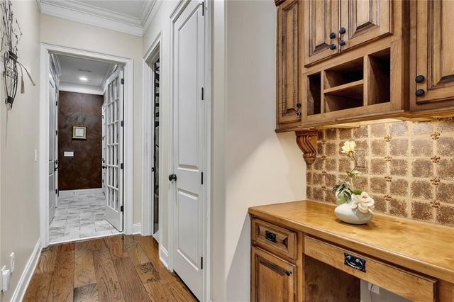 121 Estates At The Lake Drive, Canton, GA 30114