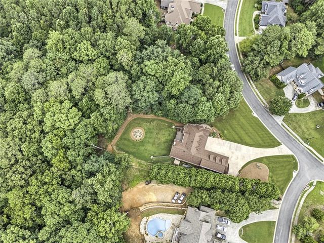 121 Estates At The Lake Drive, Canton, GA 30114