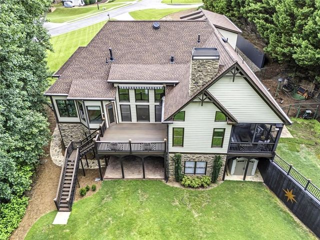 121 Estates At The Lake Drive, Canton, GA 30114