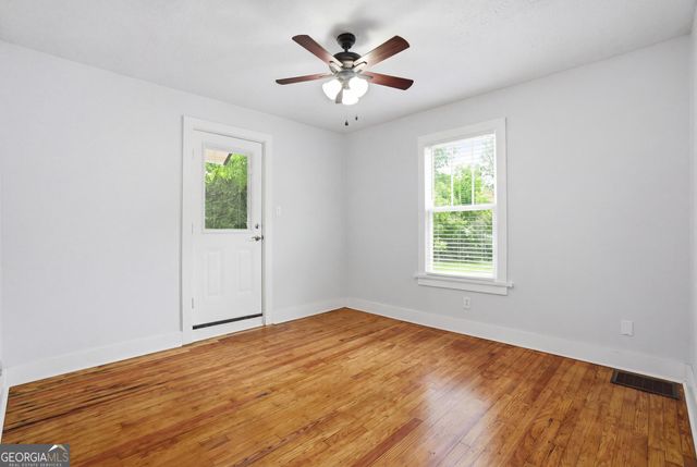 3022 Maple Road SE, Lindale, GA 30147