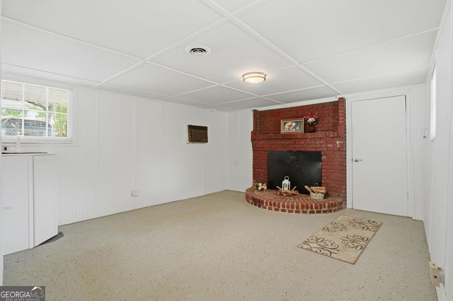 3022 Maple Road SE, Lindale, GA 30147