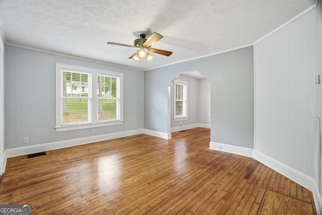 3022 Maple Road SE, Lindale, GA 30147