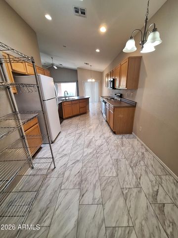 3307 E FREMONT Road, Phoenix, AZ 85042