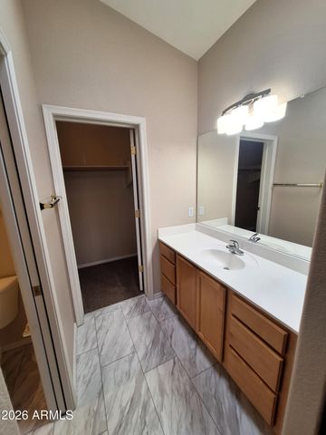 3307 E FREMONT Road, Phoenix, AZ 85042