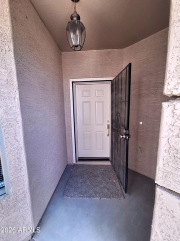3307 E FREMONT Road, Phoenix, AZ 85042