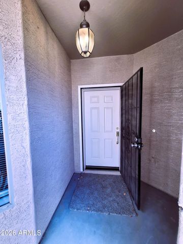 3307 E FREMONT Road, Phoenix, AZ 85042
