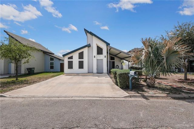 1907 Lake Point Drive, Mission, TX 78572