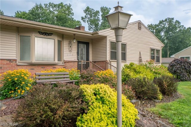 6149 Elk Road, Canfield, OH 44406