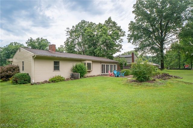 6149 Elk Road, Canfield, OH 44406