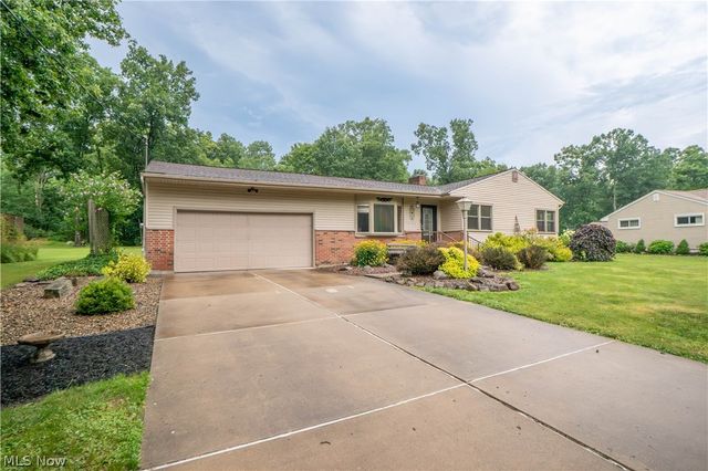 6149 Elk Road, Canfield, OH 44406