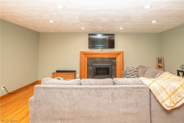 6149 Elk Road, Canfield, OH 44406