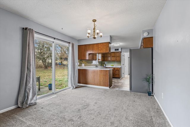 1491 S PECOS AVE, Columbia, MO 65201