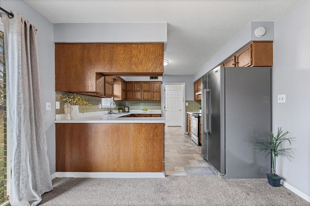 1491 S PECOS AVE, Columbia, MO 65201