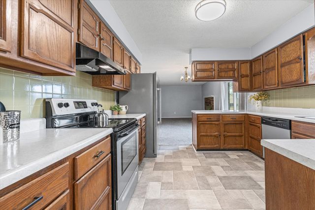 1491 S PECOS AVE, Columbia, MO 65201