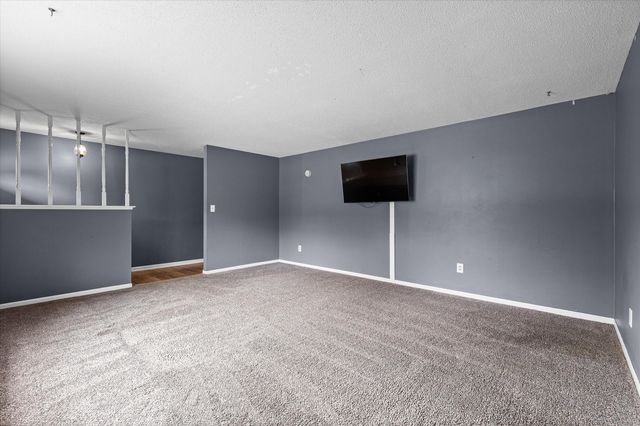 1491 S PECOS AVE, Columbia, MO 65201