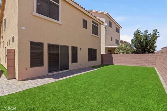 7258 Shannon Ridge Court, Las Vegas, NV 89118