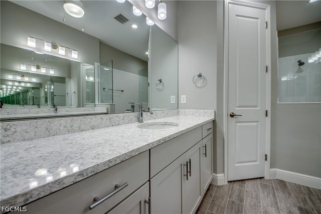 11759 Solano DR, Fort Myers, FL 33966