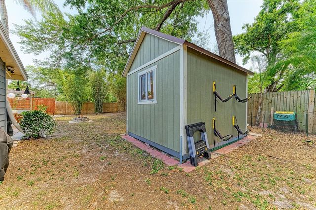 2616 WOOD STREET, Sarasota, FL 34237