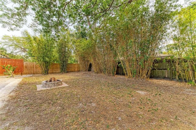 2616 WOOD STREET, Sarasota, FL 34237