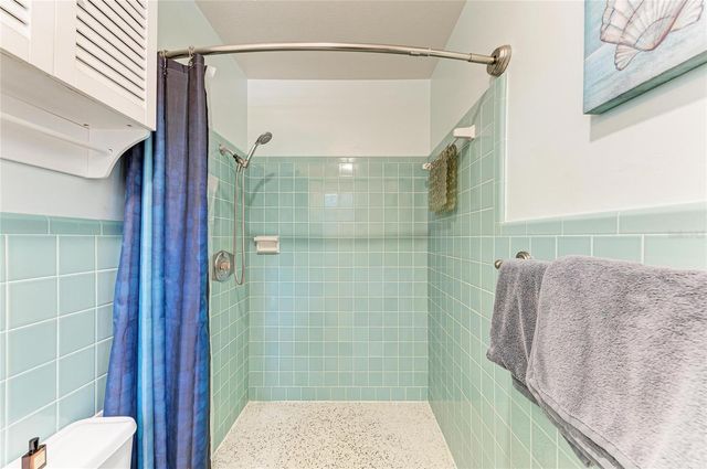 2616 WOOD STREET, Sarasota, FL 34237