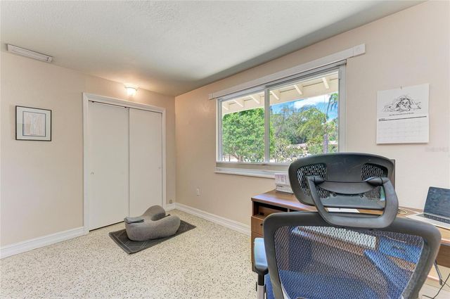 2616 WOOD STREET, Sarasota, FL 34237