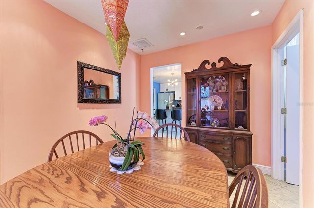 2616 WOOD STREET, Sarasota, FL 34237