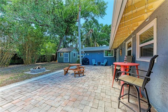 2616 WOOD STREET, Sarasota, FL 34237