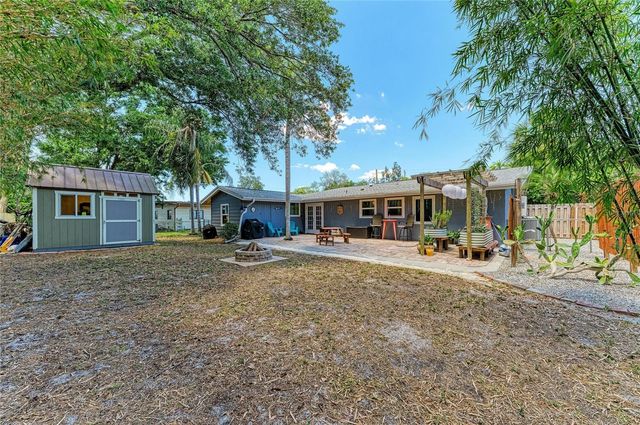 2616 WOOD STREET, Sarasota, FL 34237