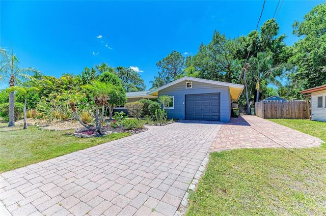 2616 WOOD STREET, Sarasota, FL 34237