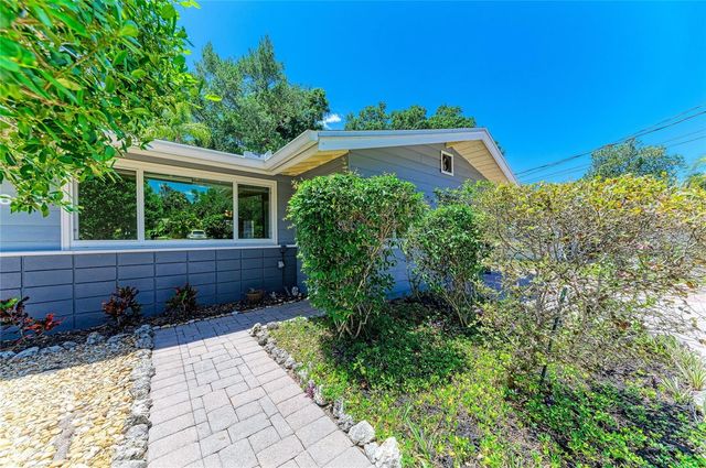 2616 WOOD STREET, Sarasota, FL 34237