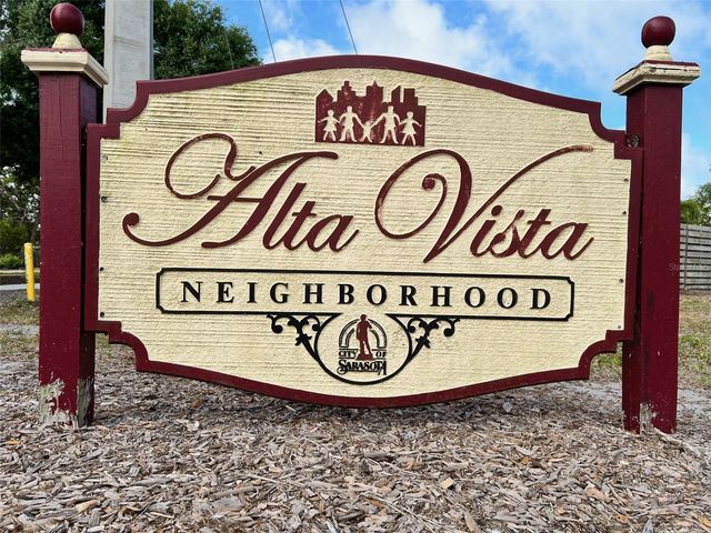 2616 WOOD STREET, Sarasota, FL 34237