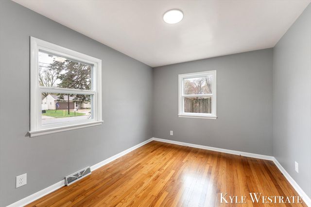 230 California Avenue, North Muskegon City, MI 49445