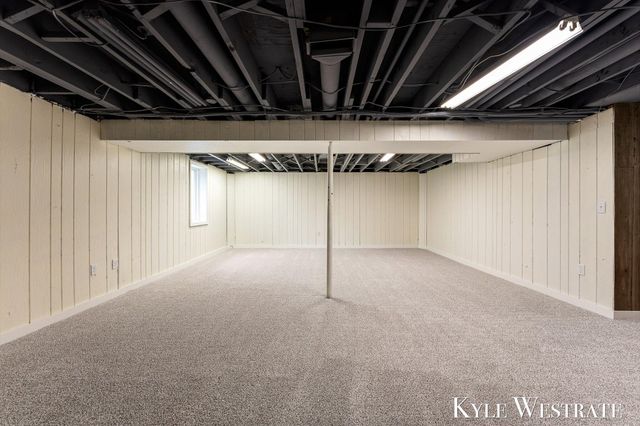 230 California Avenue, North Muskegon City, MI 49445