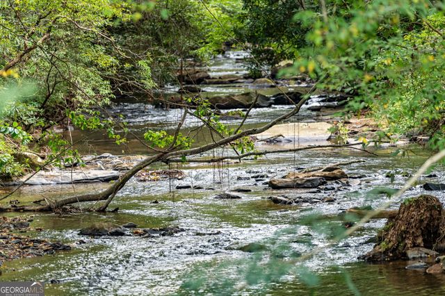 235 W Conasauga Creek, Ellijay, GA 30540