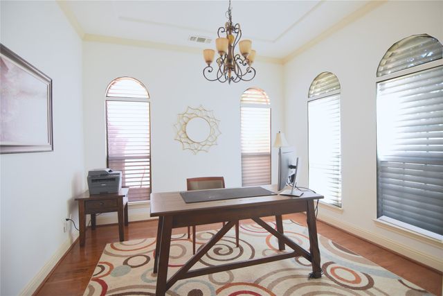 6419 San Saba, Irving, TX 75039