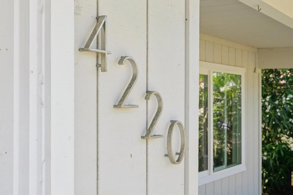 Image 3 of property listing at 4220 Trotter Street, Capitola, CA 95010