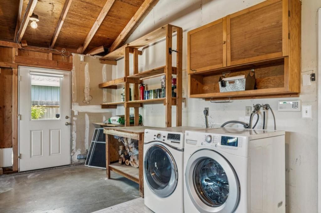 Image 72 of property listing at 4220 Trotter Street, Capitola, CA 95010