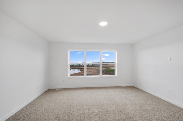 7528 Lotus Lane, Lino Lakes, MN 55038